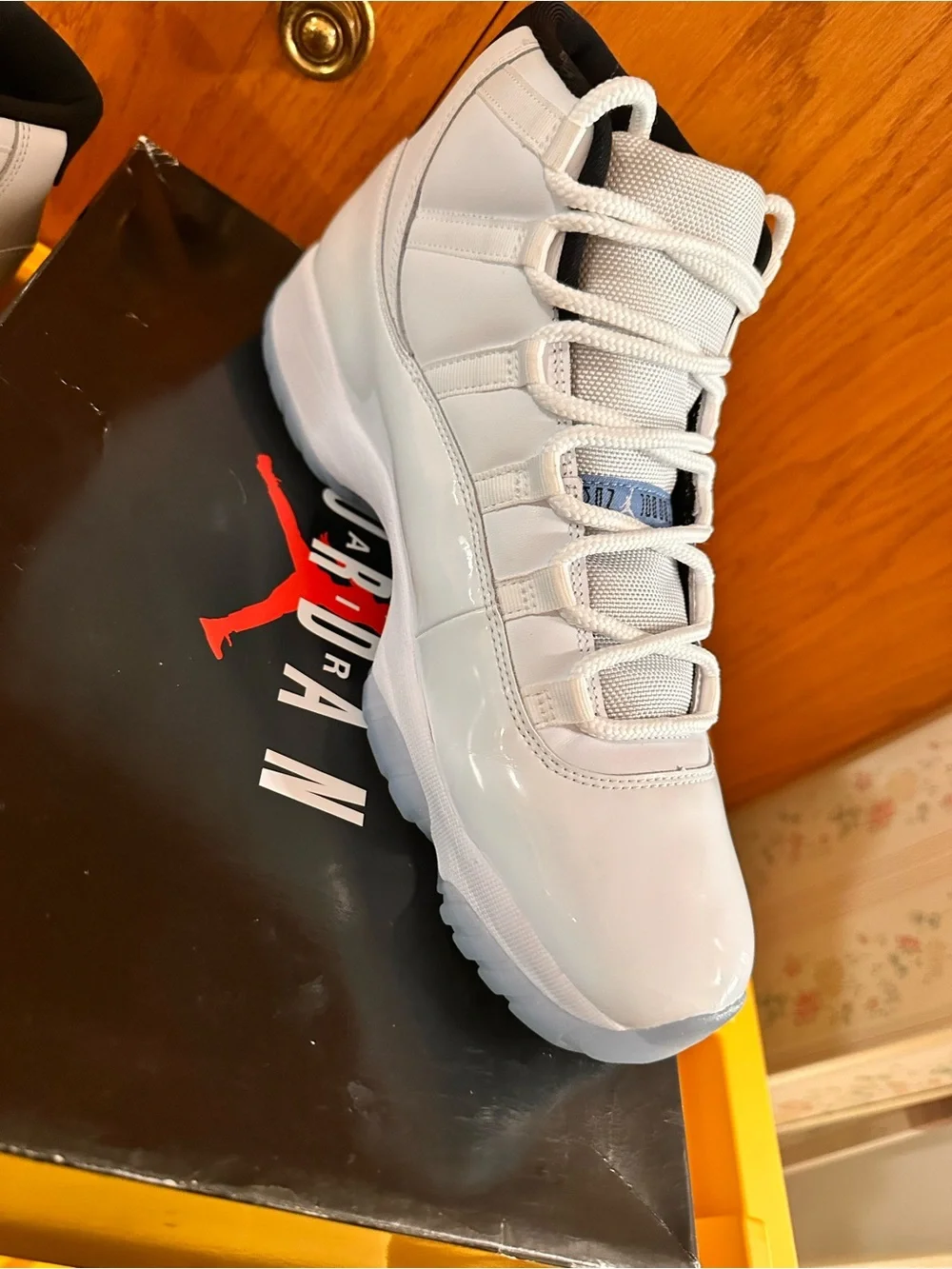 Air Jordan 11  Retro 